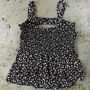 Lily Star Sleeveless Black Floral Smocked Blouse with Open Back Detail Size L